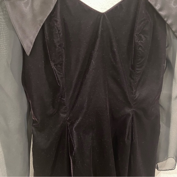 LA Glo red tinted black velvet sweetheart mini dress mesh sleeves size 11/12 - Picture 3 of 11